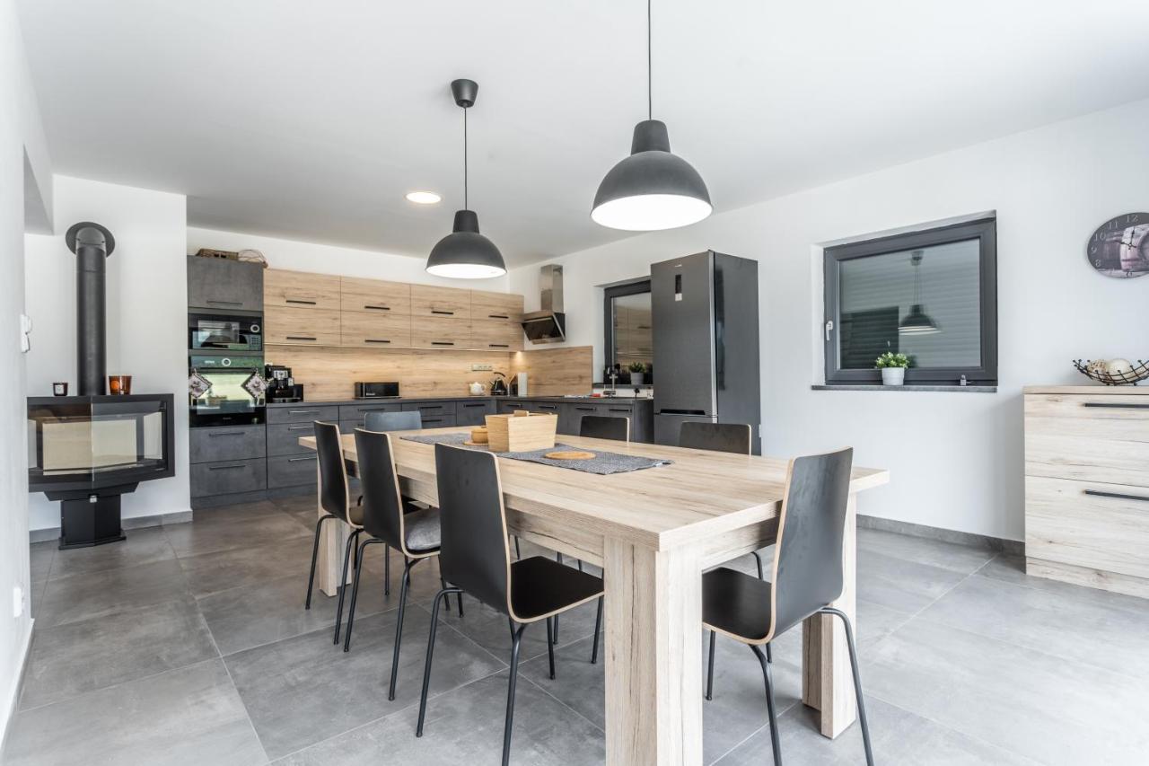 Apartman Sonnenberg - Klinovec Loučná pod Klínovcem Buitenkant foto